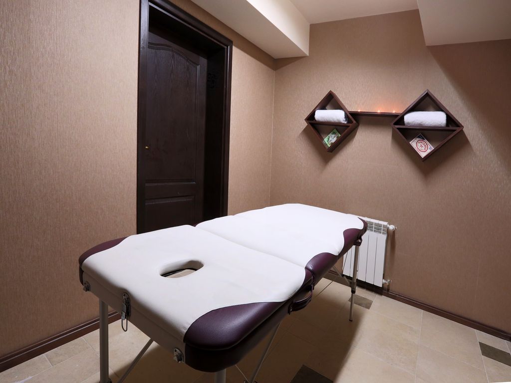 Therapies and massages