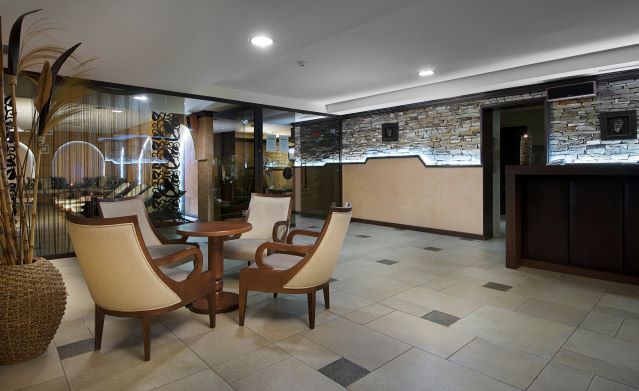 Royal Park Hotel & Apartments_SPA_RECEPTION AREA&LOUNGE.jpg