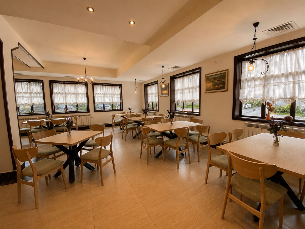 resto-2.jpg